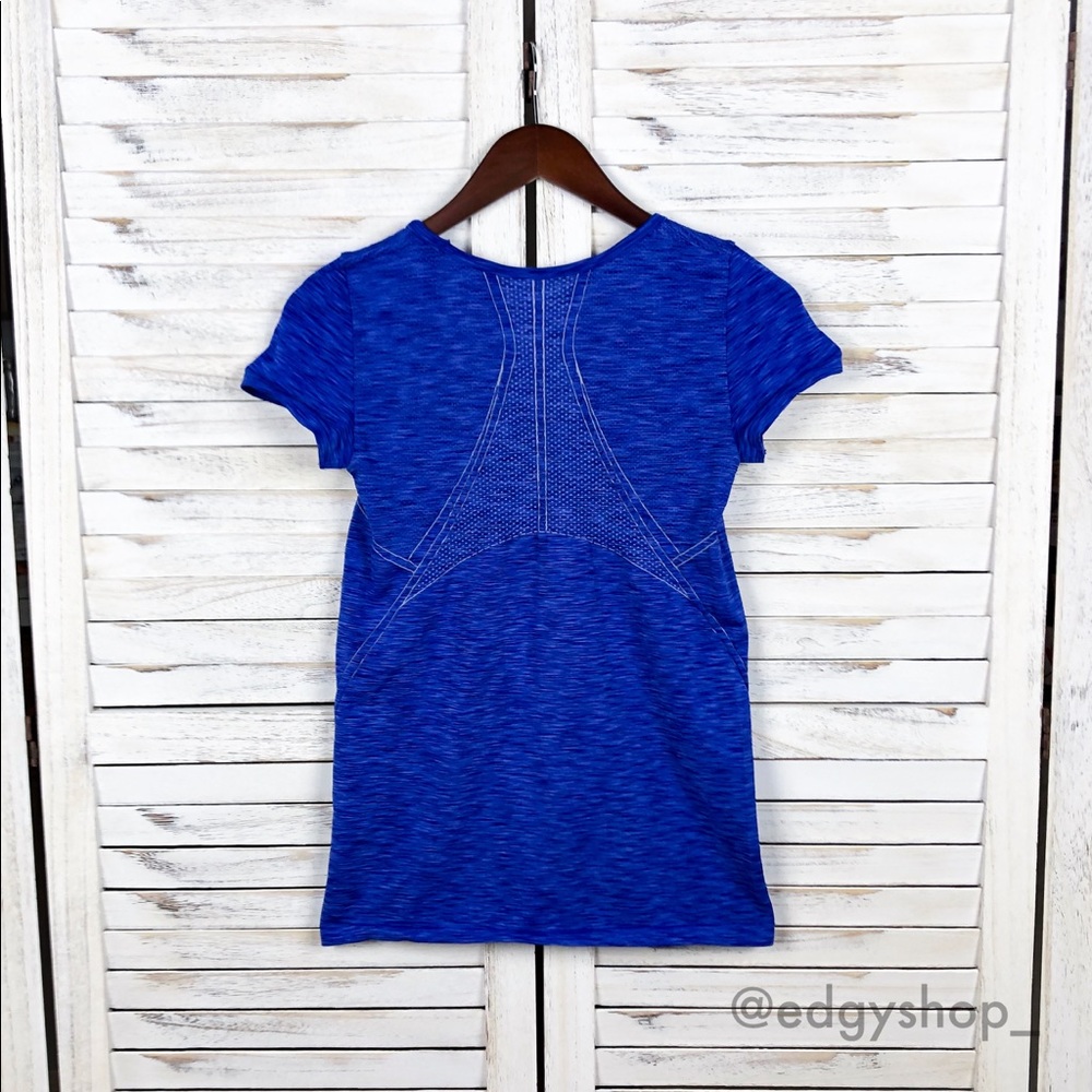 Gap | Fit Motion Crew Tee Athletic Seamless - Picture 3 of 7